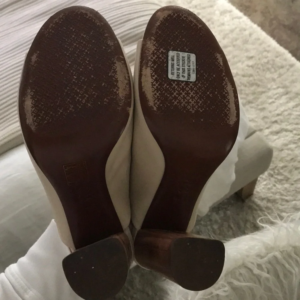 Tory Burch Cream Leather Open-Toe Mule with Brown Wood Heel